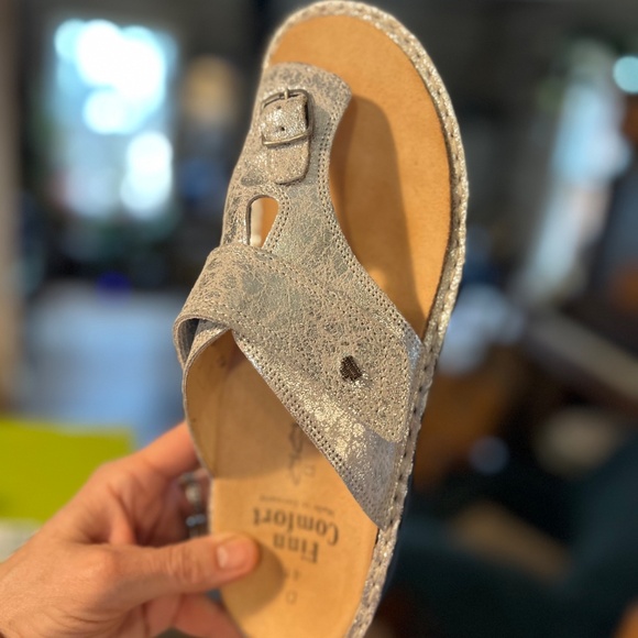 Finn comfort Phuket 41 - Picture 2 of 4